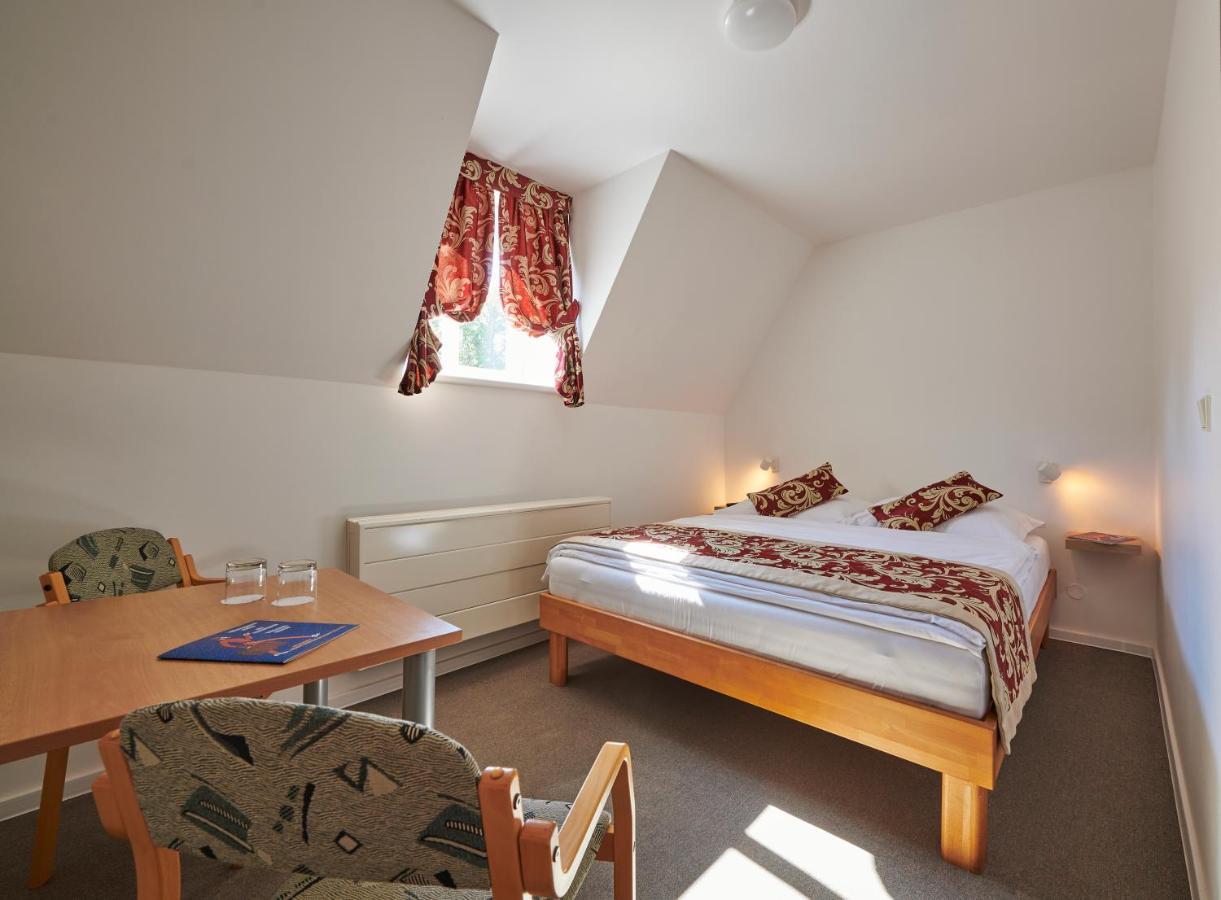Hotel Mezni Louka Hřensko Εξωτερικό φωτογραφία