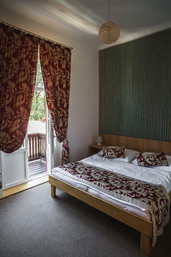 Hotel Mezni Louka Hřensko Εξωτερικό φωτογραφία